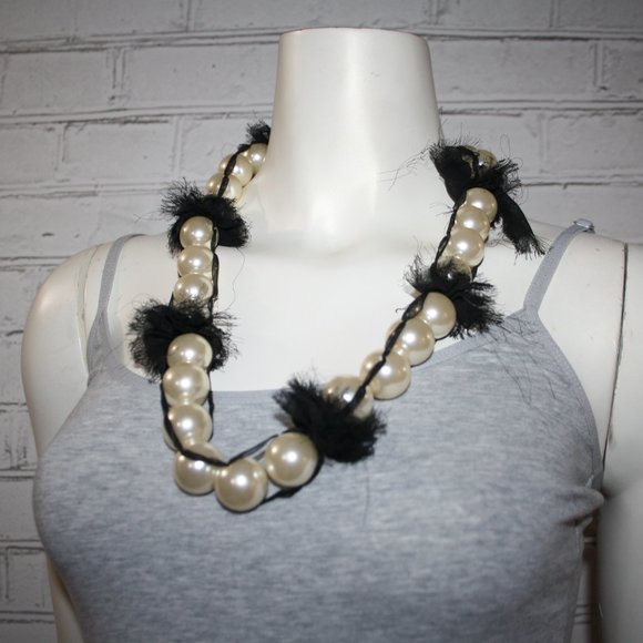 🖤 Black Lace & Chunky Pearl Necklace · 28" · Gothic Romance 🌙 - Picture 3 of 4